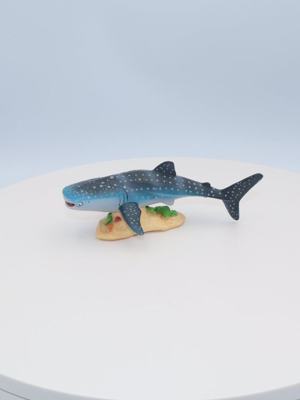 Disney Pixar Destiny the whale shark from Finding Dory - Picture 7 of 11